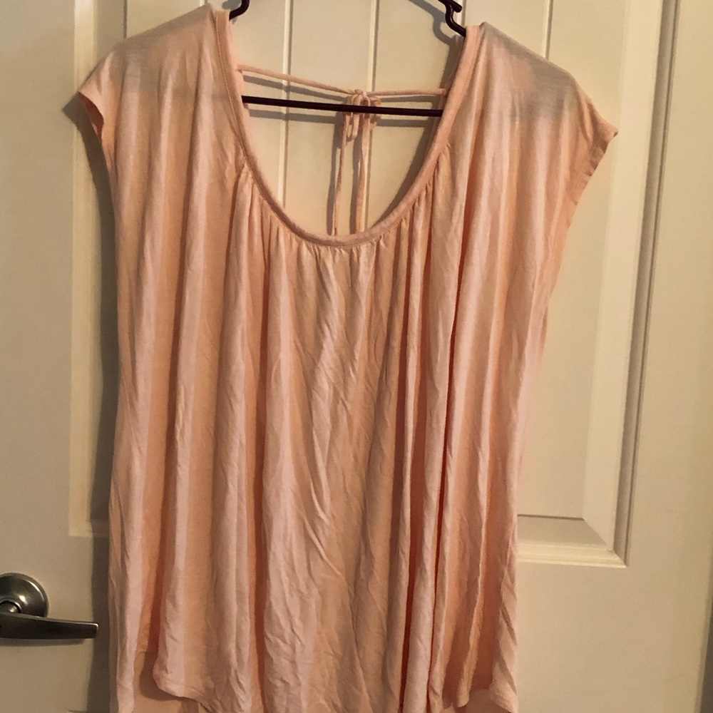 Spring peach top for layering
